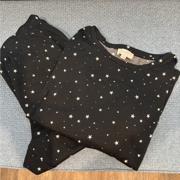 LOFT Other - Loft Ladies Black Star Pajamas Size L